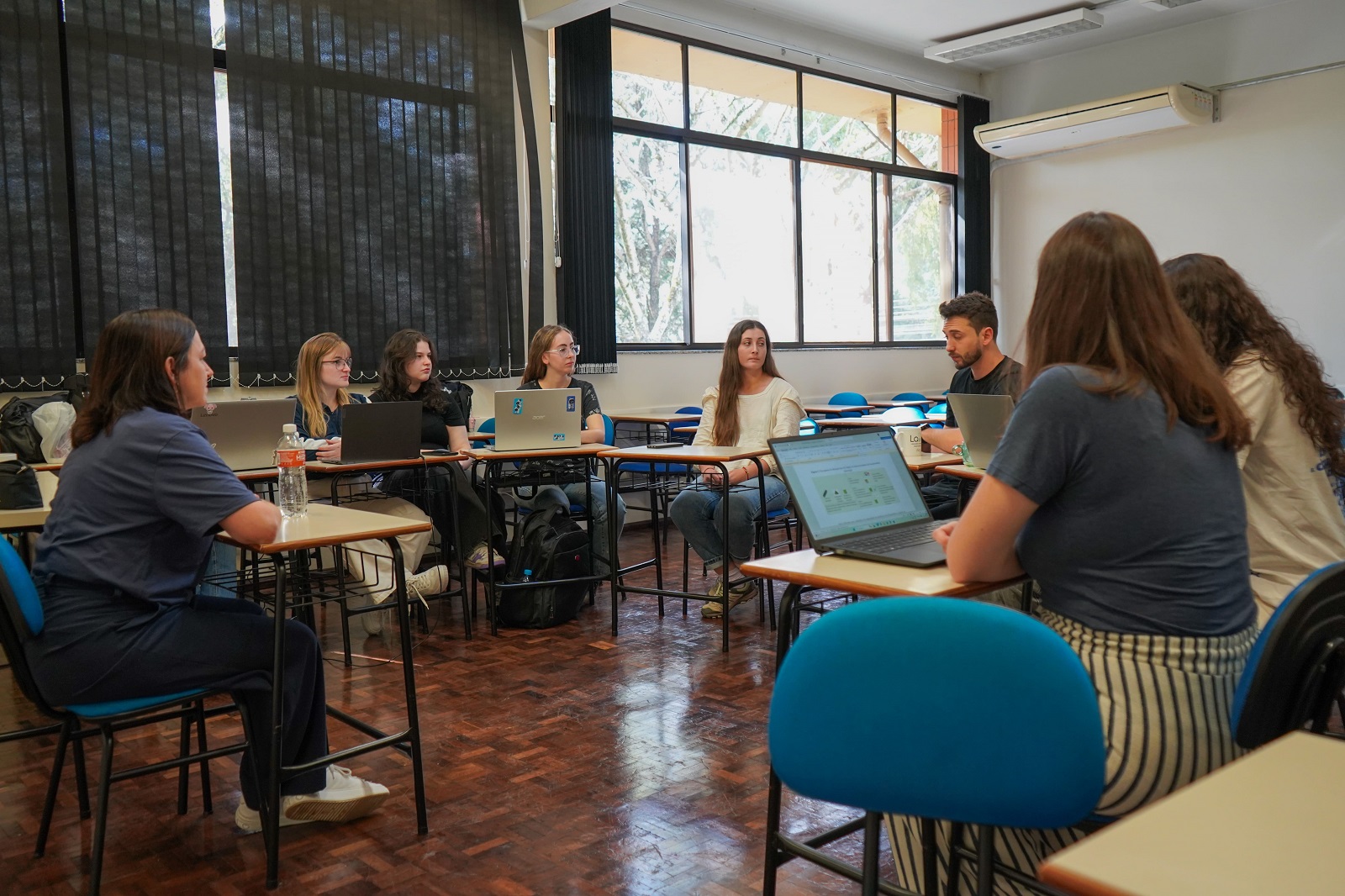 25-1778845188-visita-estudante-ppgs-01-jpeg.jpeg